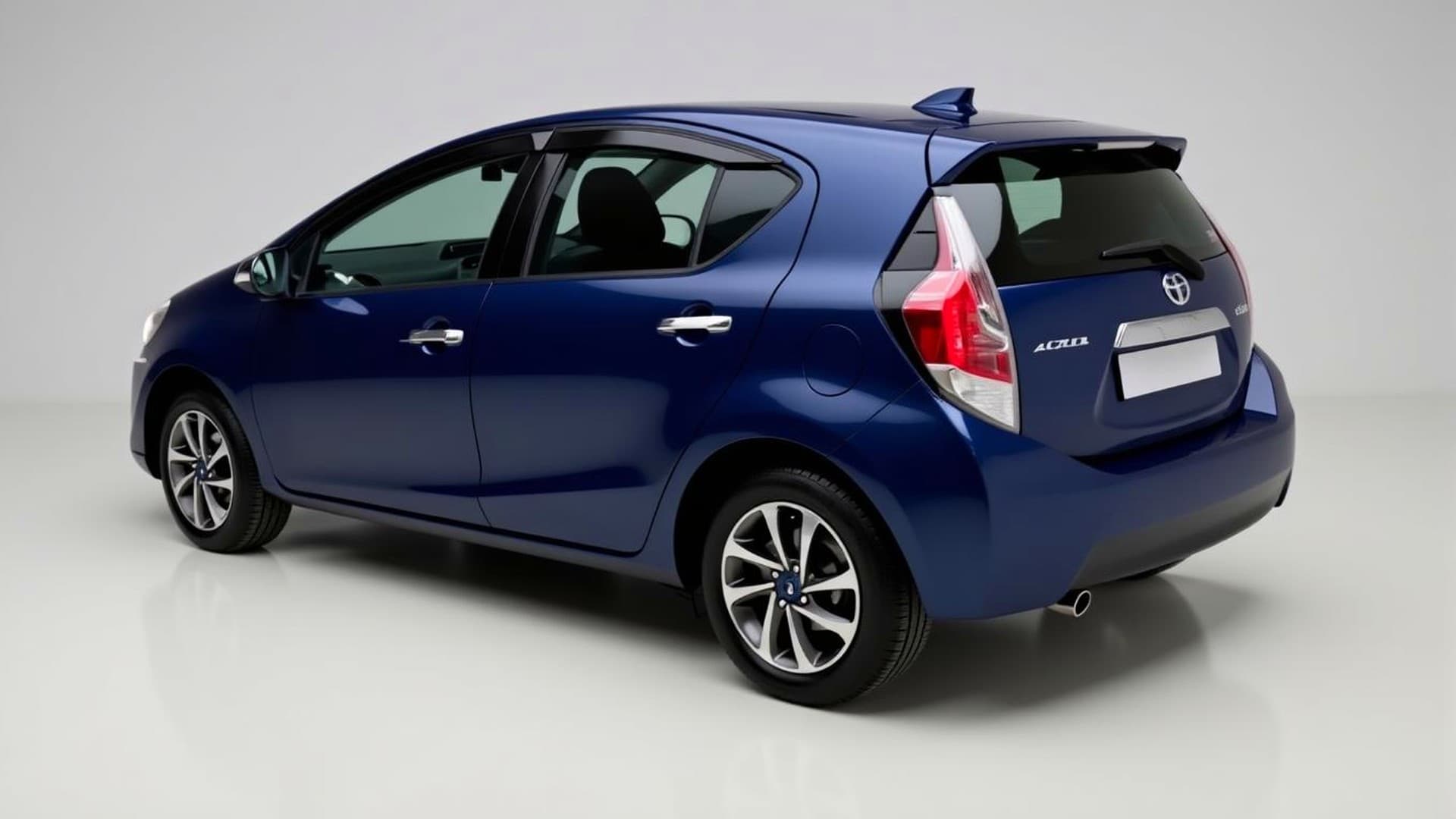 Toyota Aqua — Rear
