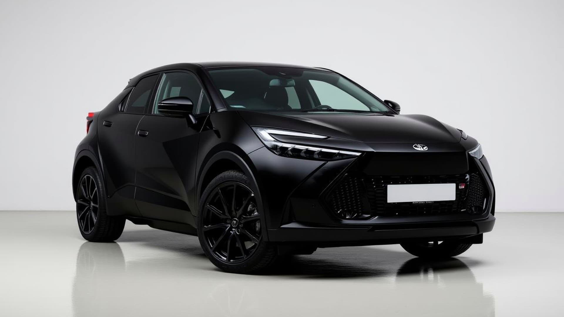 Toyota C-HR — Front Close