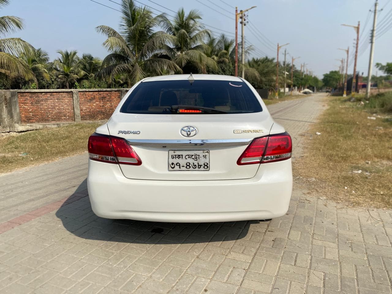 Toyota Premio 2014 6
