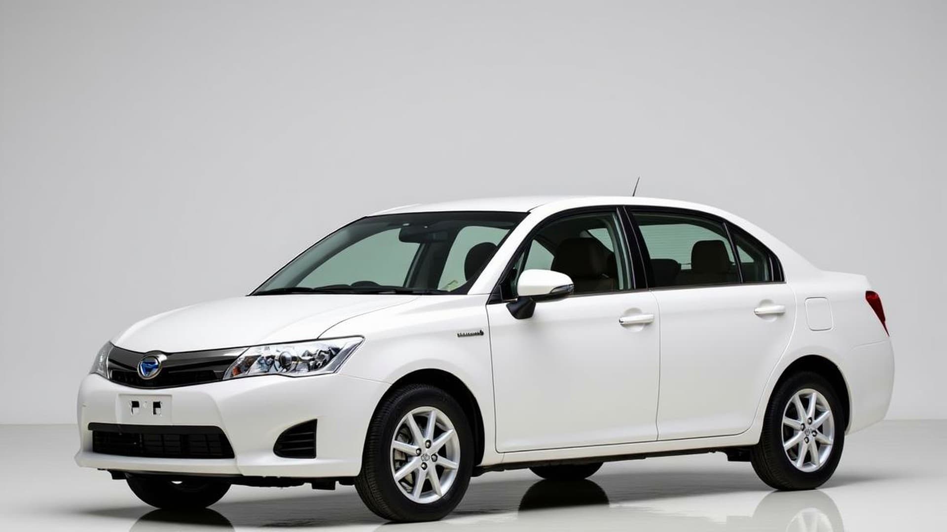 ToyotaCorolla Axio Hybrid 2