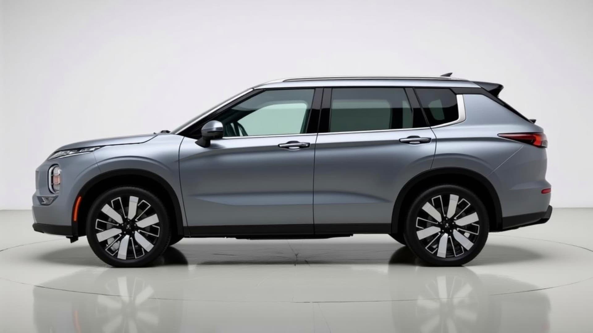 Mitsubishi Outlander 3