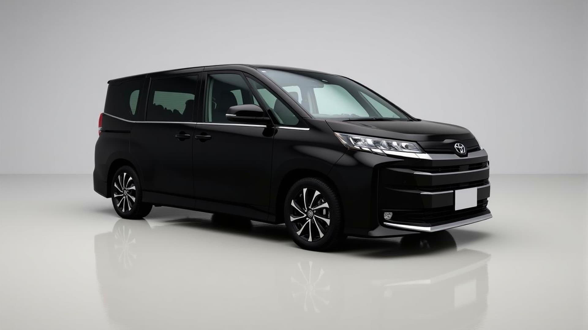 Toyota Noah 2023 Black 3