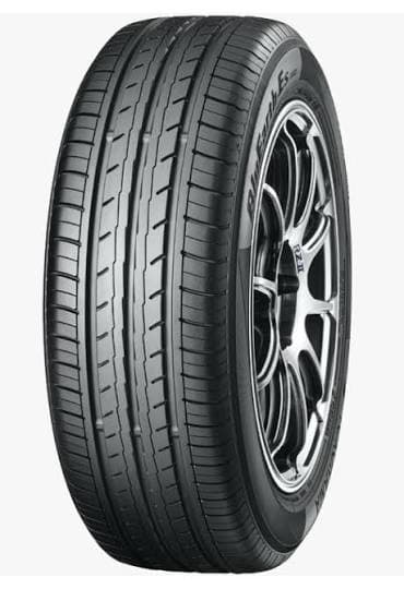 Yokohama 185/65 R15 Premium Tubeless Car Tyre (Made in Japan)