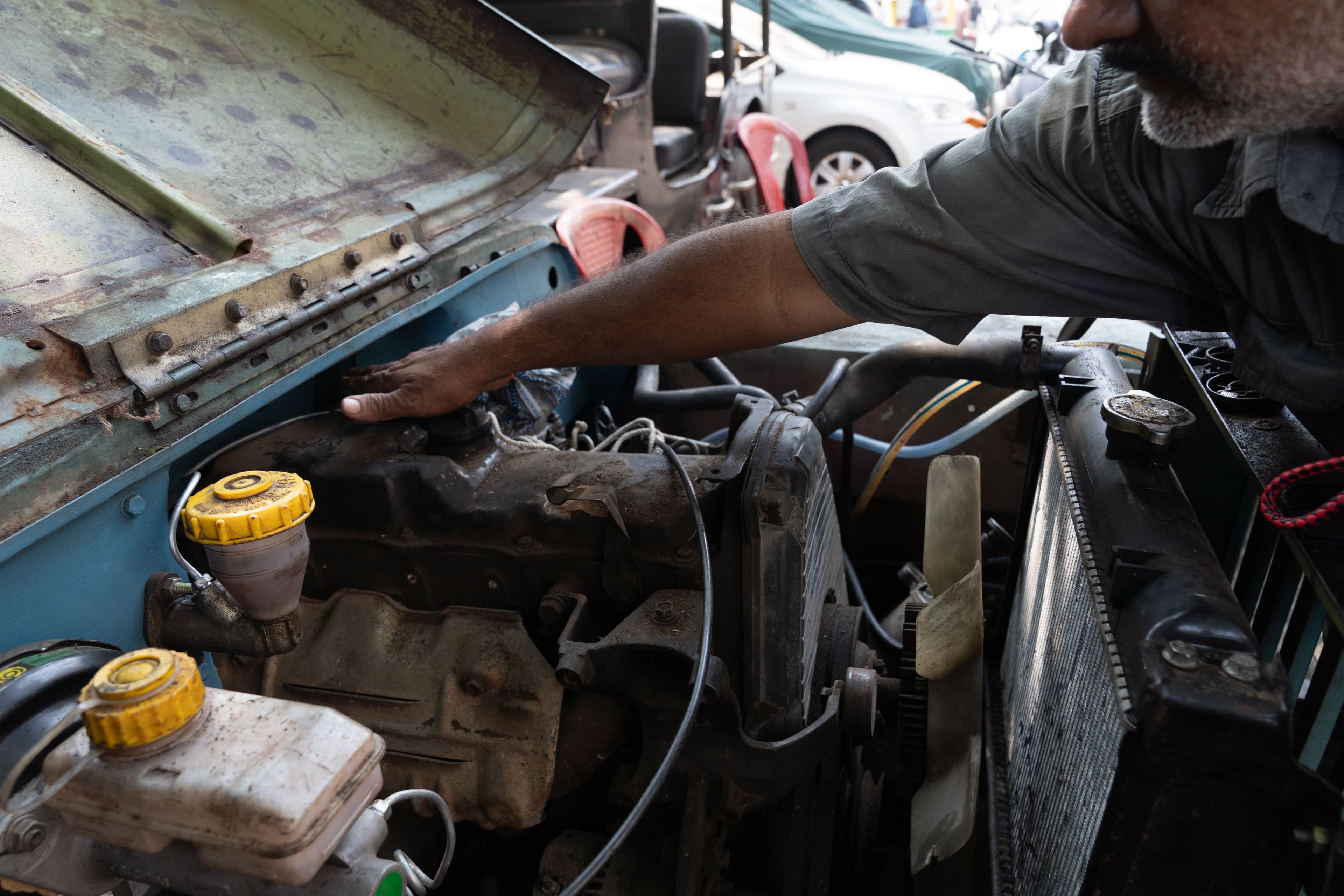EFI System Check – Jeep & Luxury Vehicles